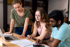 Career Advice for College Graduates: How to Use LinkedIn to Launch Your Future